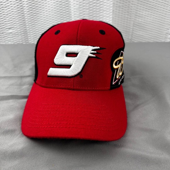 NASCAR Chase Authentics Budweiser King of Beers Kasey Kahne #9 Flex Fit Cap Hat - Picture 1 of 7